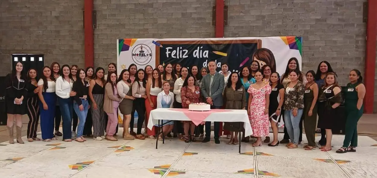 Reconoce Conejo Alejos con orgullo a las educadoras morelenses por su entrega y compromiso