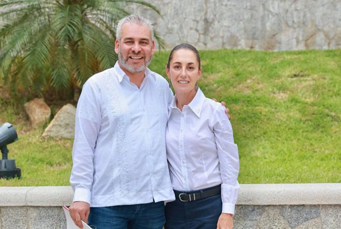 Reconoce Sheinbaum a Bedolla por construcción de teleféricos en Michoacán