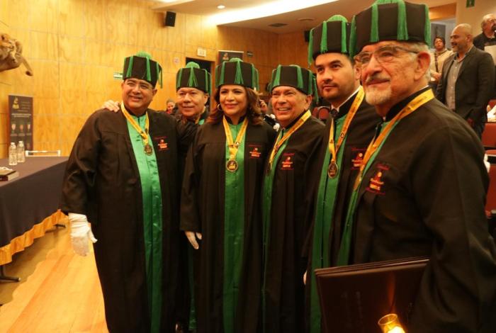 Reconocen trayectoria política y social de Fabiola Alanís