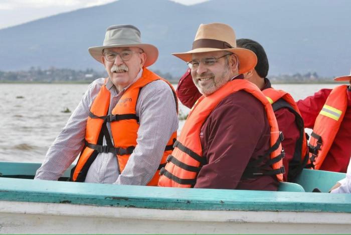 Recuperadas en un año 334 hectáreas de superficie del lago de Pátzcuaro: Bedolla