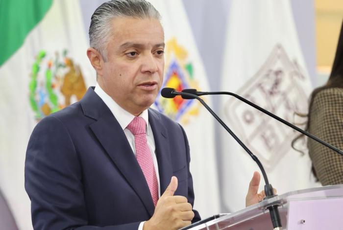 Recursos por concepto de refrendo vehicular fortalecen las finanzas públicas: Luis Navarro