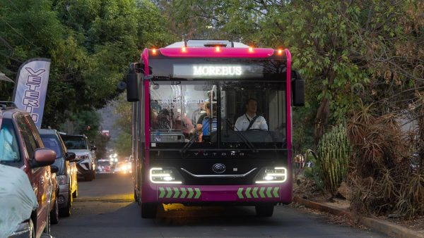 Reforma hacendaria impulsada en Michoacán para garantizar operación del Morebús 