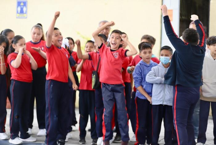 Regreso a clases saludable: llaman a padres y madres de familia a revisar expediente digital de salud