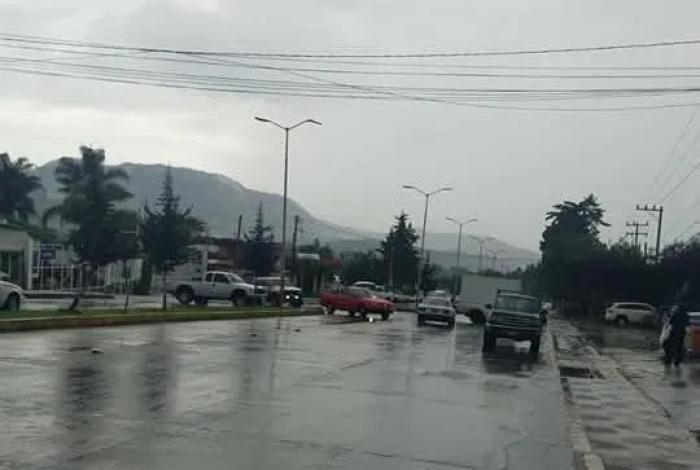 Reportan enfrentamientos y bloqueos en Zitácuaro