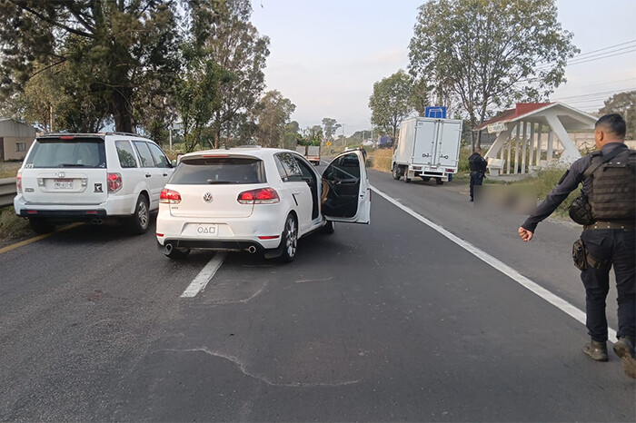 Reportan un hombre baleado sobre la carretera Morelia-Pátzcuaro, a la altura de Uruapilla