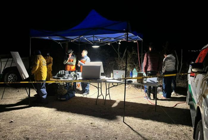 Rescatistas realizan operativo para localizar a adolescente extraviado en zona serrana de Huandacareo