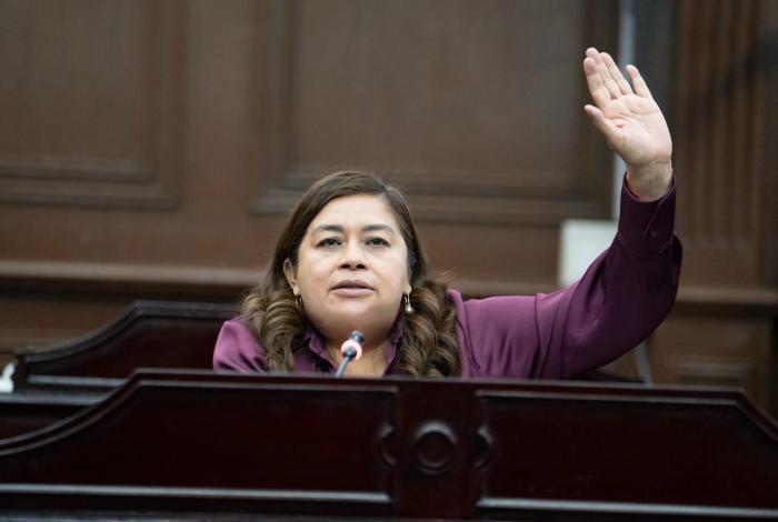 Respalda Belinda Iturbide aprobación de Ley de Ingresos 2026 a ayuntamientos del Distrito 02