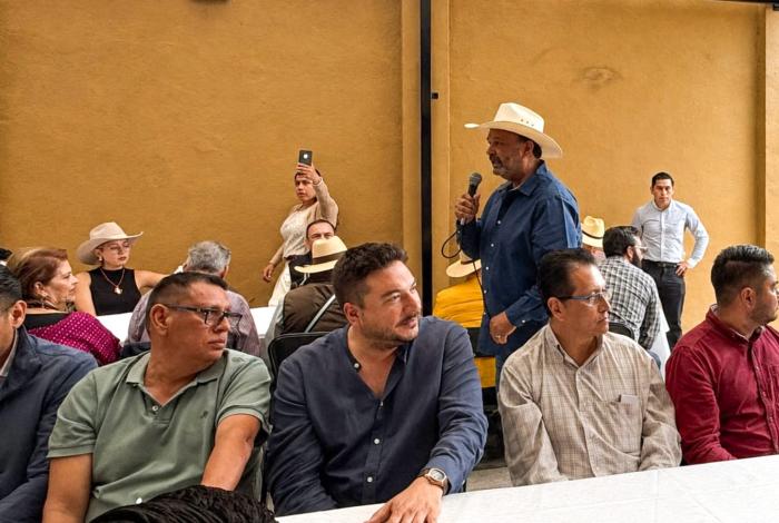 Respaldan liderazgos de la región a Julio Arreola como un referente de unidad y resultados