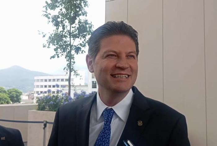 Revira Alfonso al PRI, defiende estrategia de seguridad en Morelia