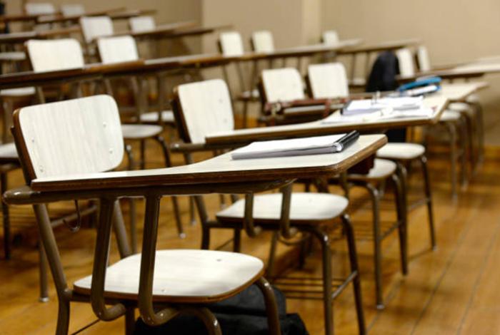 Rezago educativo y exclusión hacen que jóvenes mexicanos sigan en pobreza, dicen expertos
