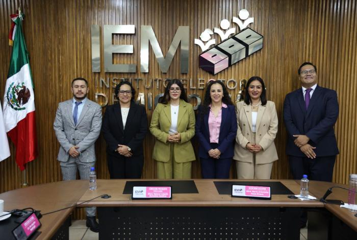 Rinden protesta nuevas consejeras y consejeros del Consejo General del IEM