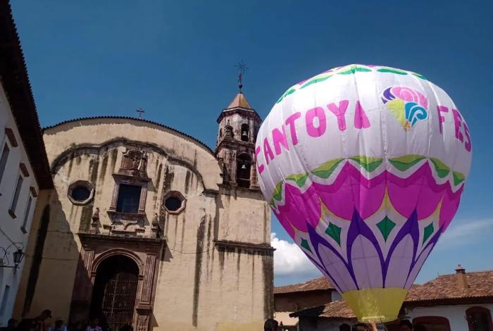 Río Roma en el Cantoya Fest de Pátzcuaro