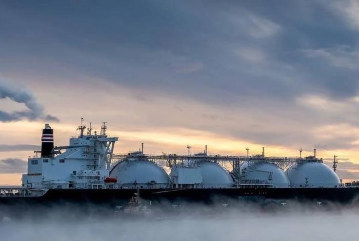Rusia lista para suministrar gas natural licuado y tecnologías a México