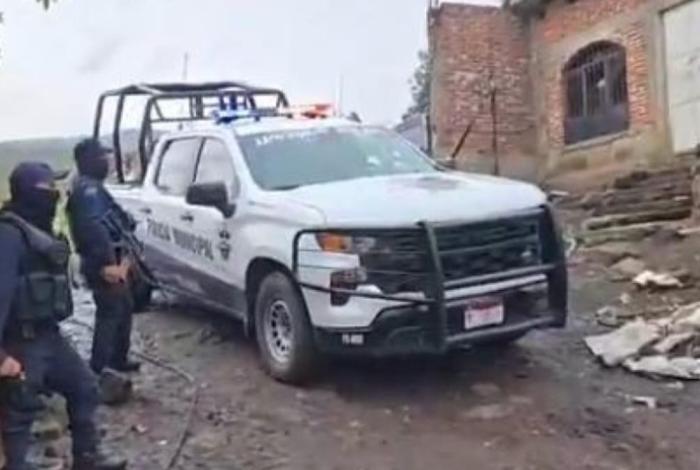 S1car10s irrumpen en vivienda de Zamora y as3s1nan a un mecánico de motos