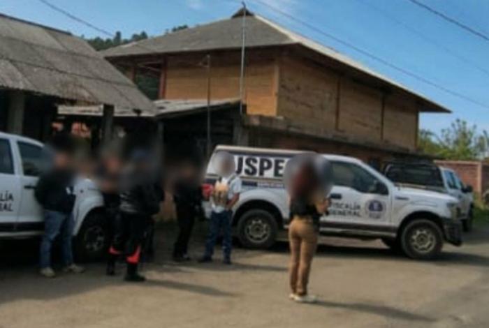 Sacan a hombre de su vivienda y lo asesinan a balazos, en Salvador Escalante