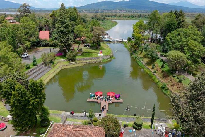 San Pedrito creció mientras el lago se alejó