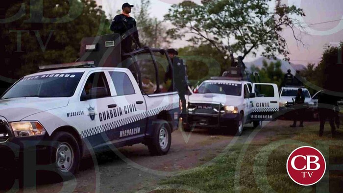  Se desatan balaceras en Apatzingán