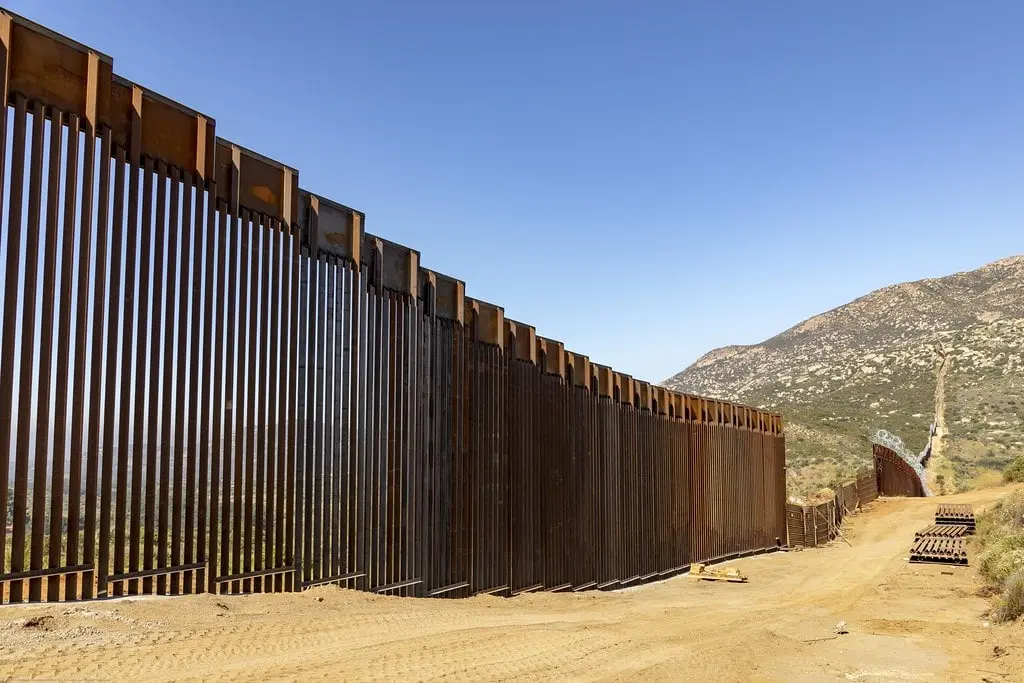 Se extenderá el muro fronterizo entre Estados Unidos-México