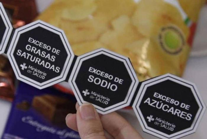 Se impulsa consulta para fortalecer el etiquetado de alimentos en México