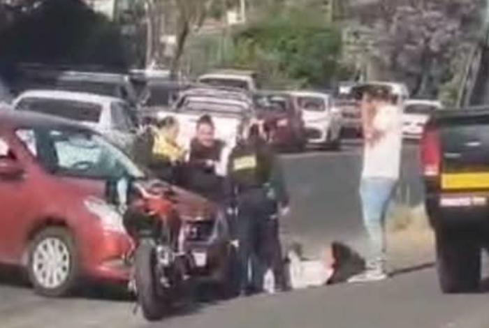 Se registra choque entre auto y moto en la avenida Madero Poniente de Morelia