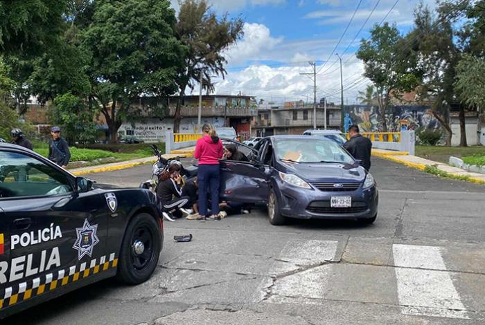  Se registran 2 accidentes vehiculares en distintos puntos de de Morelia; hay 2 heridos