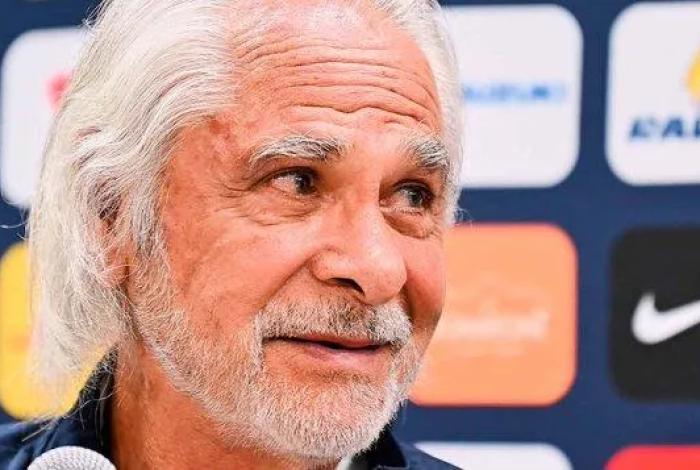 Se va Miguel Mejía Barón de Pumas