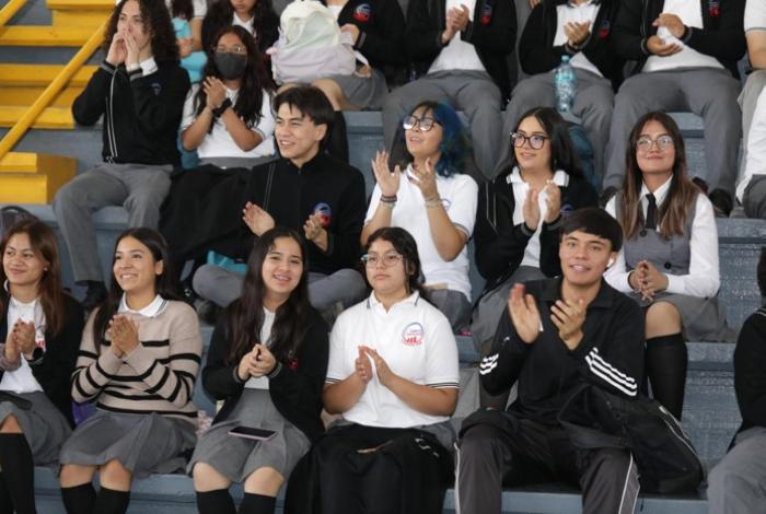 Secundarias reconvertidas en prepas en Morelia y Uruapan abren preinscripciones; ¿cuáles son?