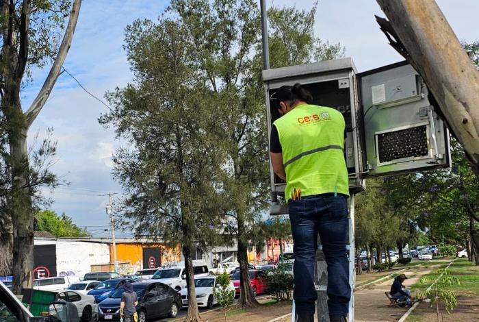 Sedum vigila la operación de la red semafórica y realiza mantenimiento