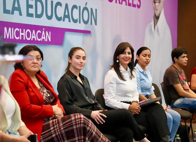 SEE envía a 200 nuevos maestros a escuelas que los necesitan