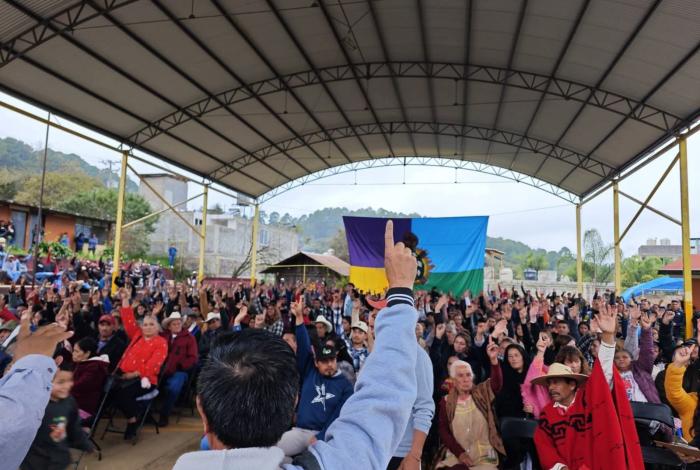 Segob media en conflicto por autogobierno de El Calvario