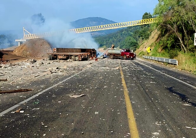 #Seguimiento | Era una familia de Querétaro los 8 fallecidos por accidente de la Autopista Siglo XXI