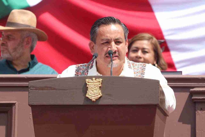  Seguridad debe ser prioridad en Michoacán: Víctor Manríquez