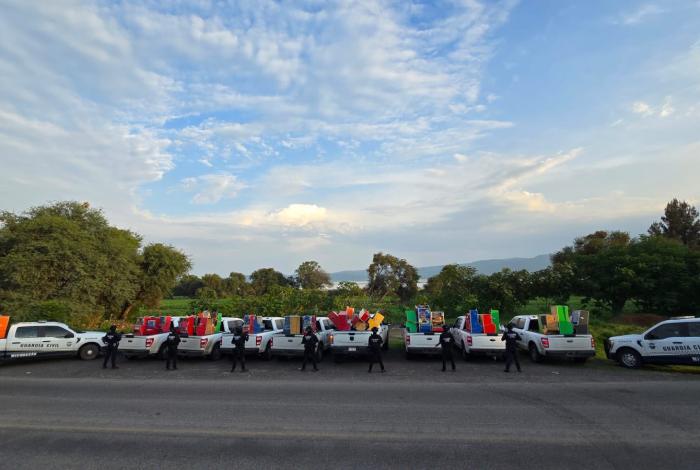 Seguridad Pública de Michoacán, asegura 68 máquinas tragamonedas en Huandacareo