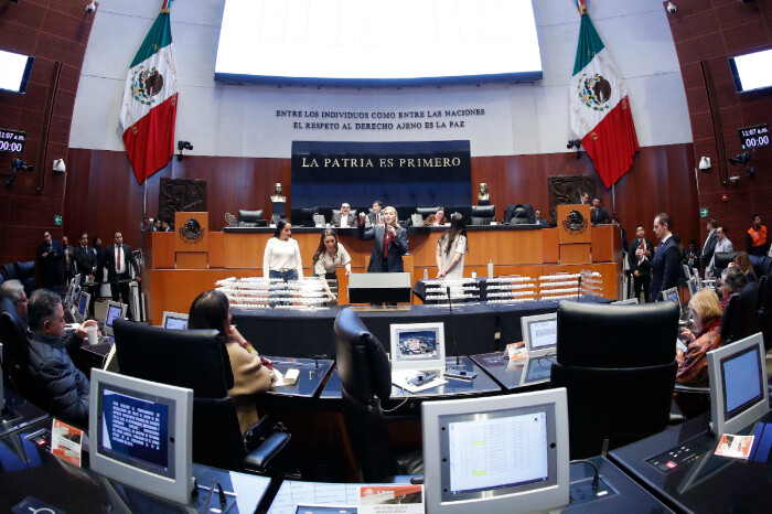 Senado mexicano avala reforma que impide a la Justicia invalidar cambios constitucionales