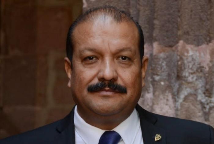 Sergio Carmelo rechaza acusaciones y anuncia amparo contra su suspensión en la UMSNH