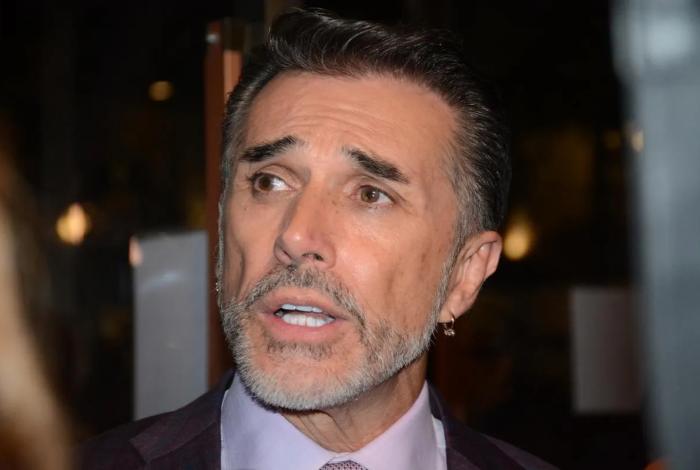 Sergio Mayer defiende a su hijo ante acusaciones de Natália Subtil