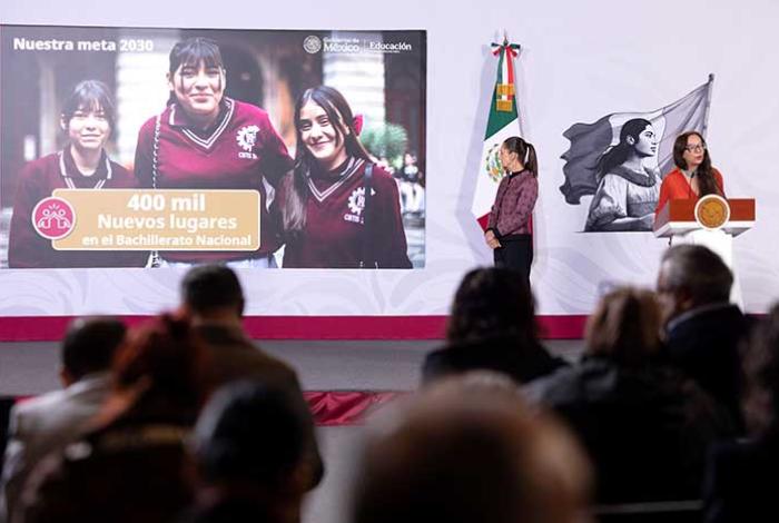 Sheinbaum informa que meta sexenal del Bachillerato Nacional se duplicará a 400 mil nuevos lugares