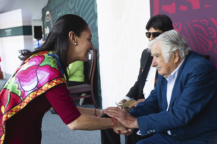 Sheinbaum lamenta “profundamente” la muerte de Mujica: es un “ejemplo” para América Latina