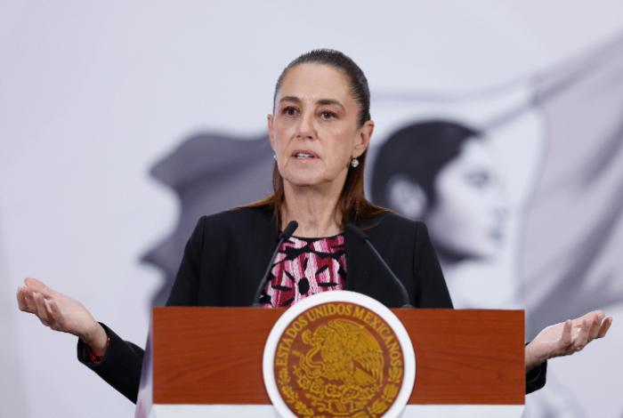 Sheinbaum reconoce "acercamiento" entre México y España antes de su viaje a Barcelona