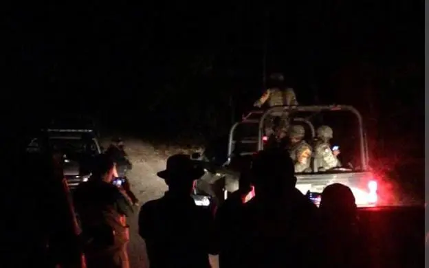 Sicarios se balean en Apatzingán