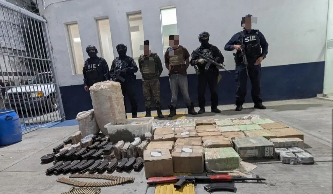 SIE captura a dos integrantes de célula delictiva en la frontera con Jalisco