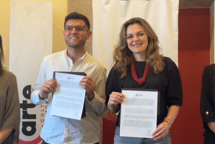 Signan Cultura municipal y Tragaluz convenio de colaboración