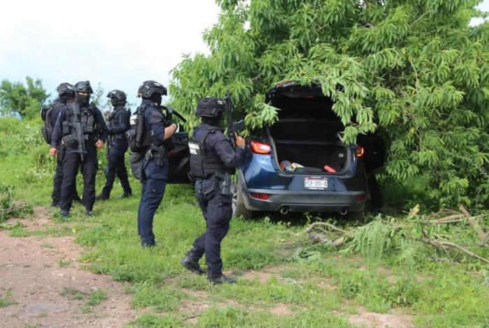 Sigue despliegue en busca de sicarios que atacaron velorio en Tzintzimeo