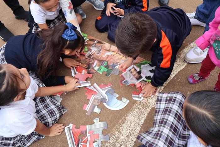 Sistema de protección de la niñez en Michoacán lleva jornada de seguridad y derechos a Villas del Pedregal