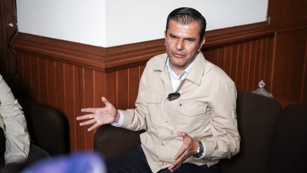 ‘Sobre el cadáver de mi hermano están haciendo campaña’: Juan Manzo