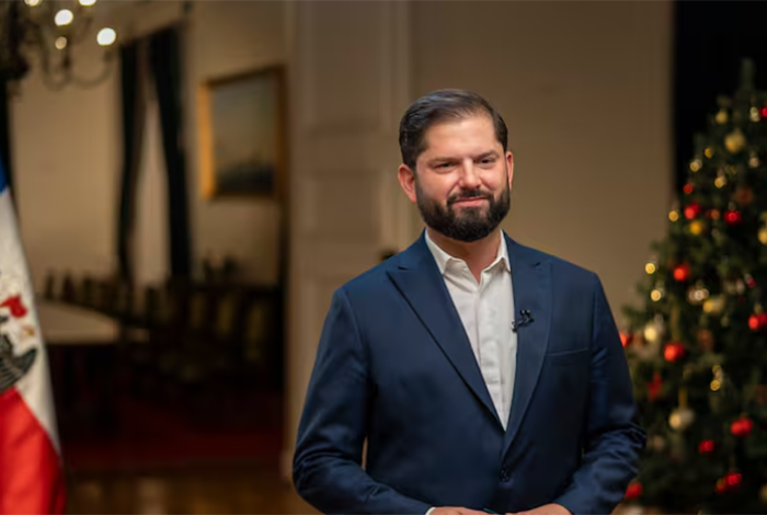 'Sólo se humillan', critica presidente chileno a líderes 'serviles' con Trump