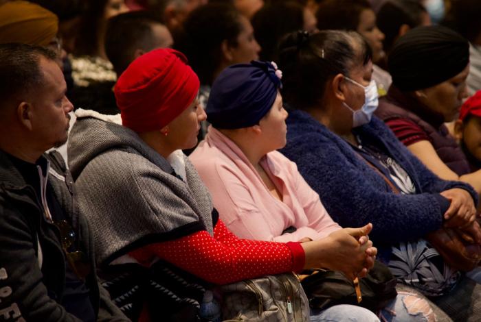 Son jefas de familia 60% de mujeres con cáncer que apoya Bienestar