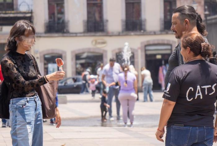 Sonrisas, piropos y paletas de mango el regreso de los estudiantes morelianos