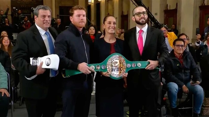 Sorprende el Canelo en la Mañanera y Sheinbaum anuncia clase masiva de box