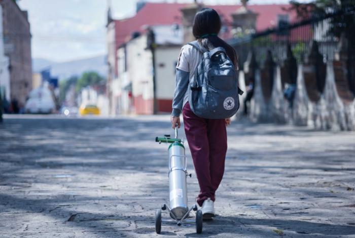  SSM alerta a jóvenes sobre daños a la salud provocados al vapear